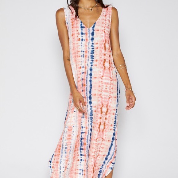 La Isla Maxi Dress - Picture 1 of 4